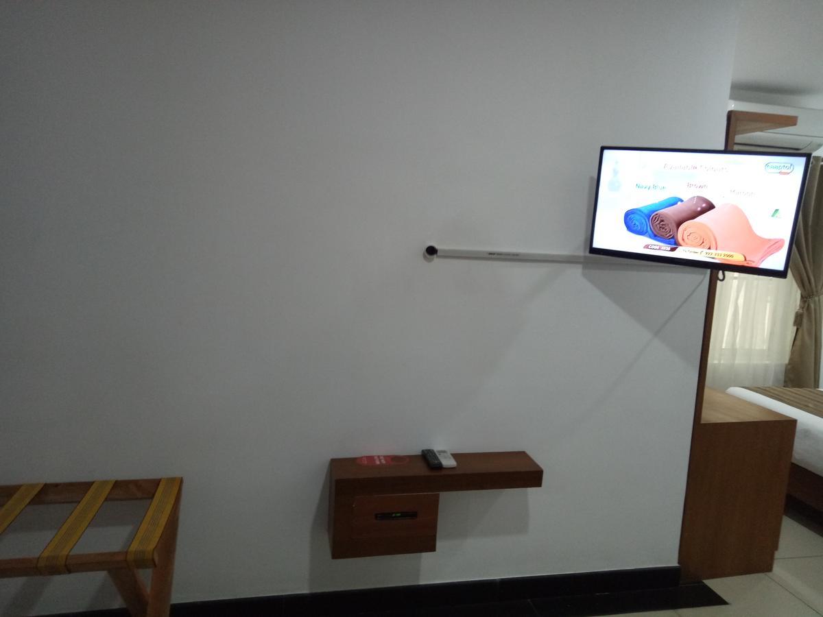 Pgs Inn Kochi Kültér fotó